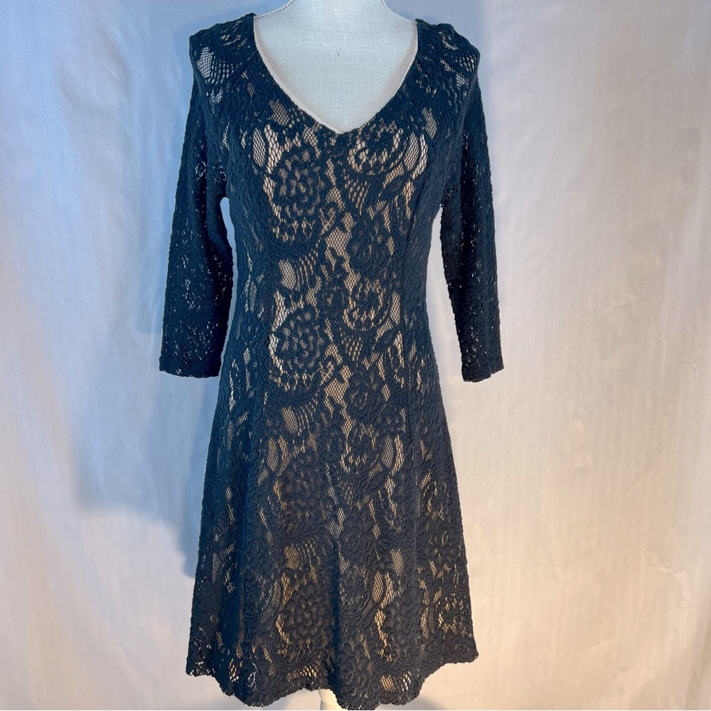 NYDJ Dress Black Lace Overlay Long Sleeve Lift/Tuck Lining 6 👍